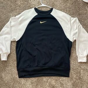 Nike sweatshirt